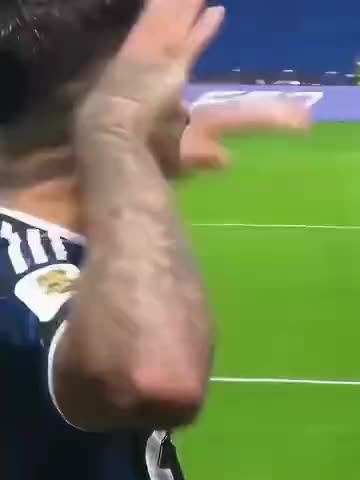 Enzo Fernández — o festejo do Topo Gigio: um fotograma do vídeo da tendência
